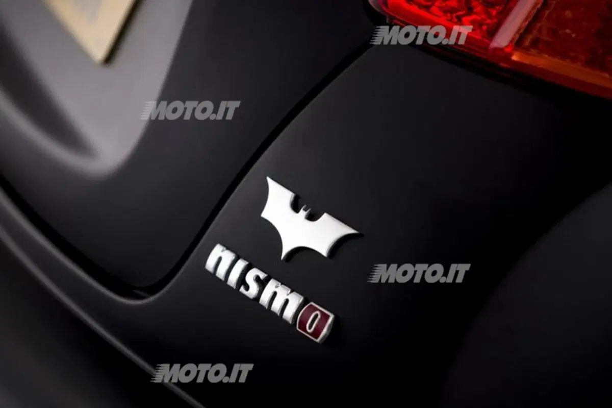 Nissan Juke Nismo Dark Knight Rises (12)