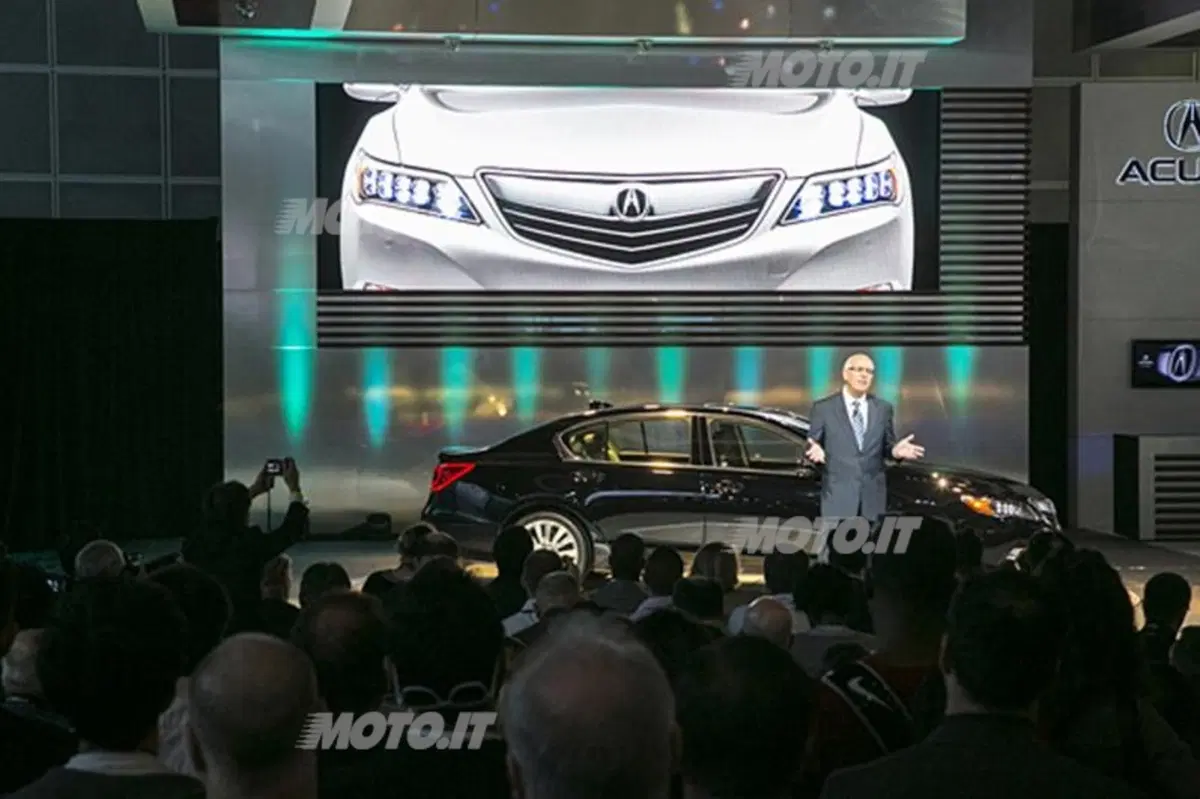 Acura RLX Sedan (4)