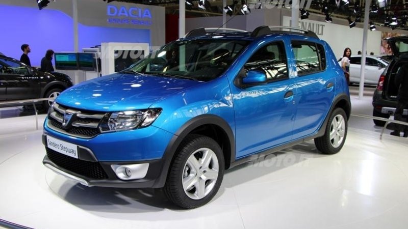 Dacia al Motor Show 2012