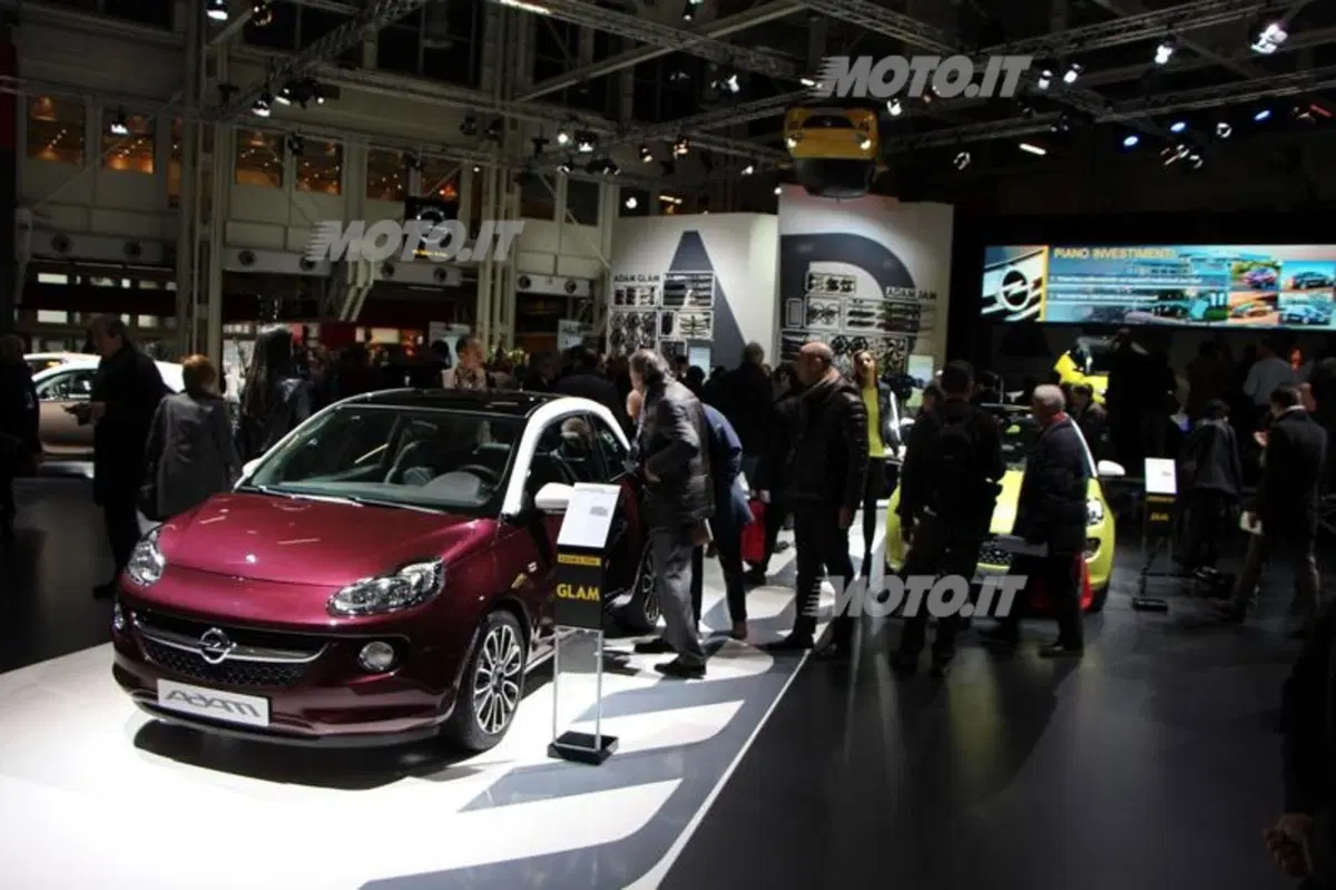 Opel al Motor Show 2012 (11)