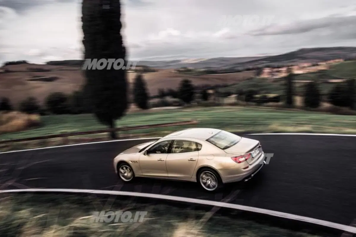 Nuova Maserati Quattroporte: da 410 a 530 CV (2)