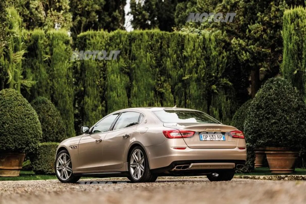 Nuova Maserati Quattroporte: da 410 a 530 CV (8)