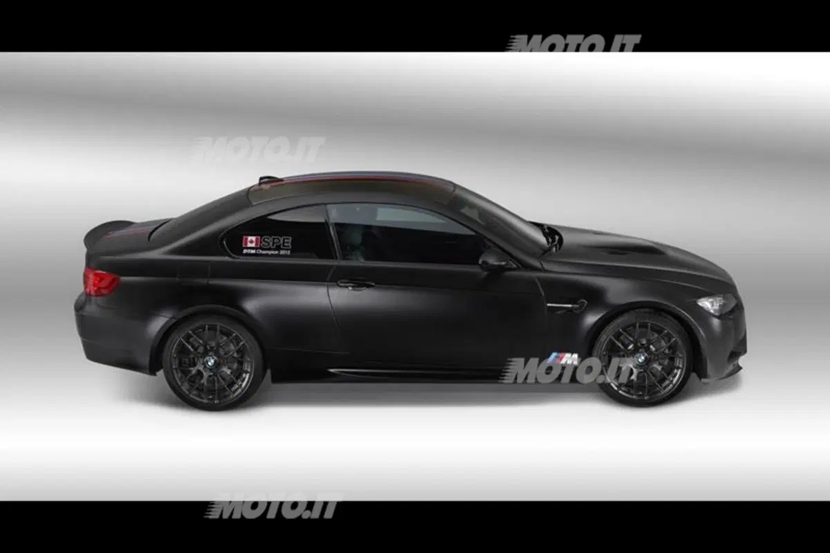 BMW M3 DTM Champion Edition (3)