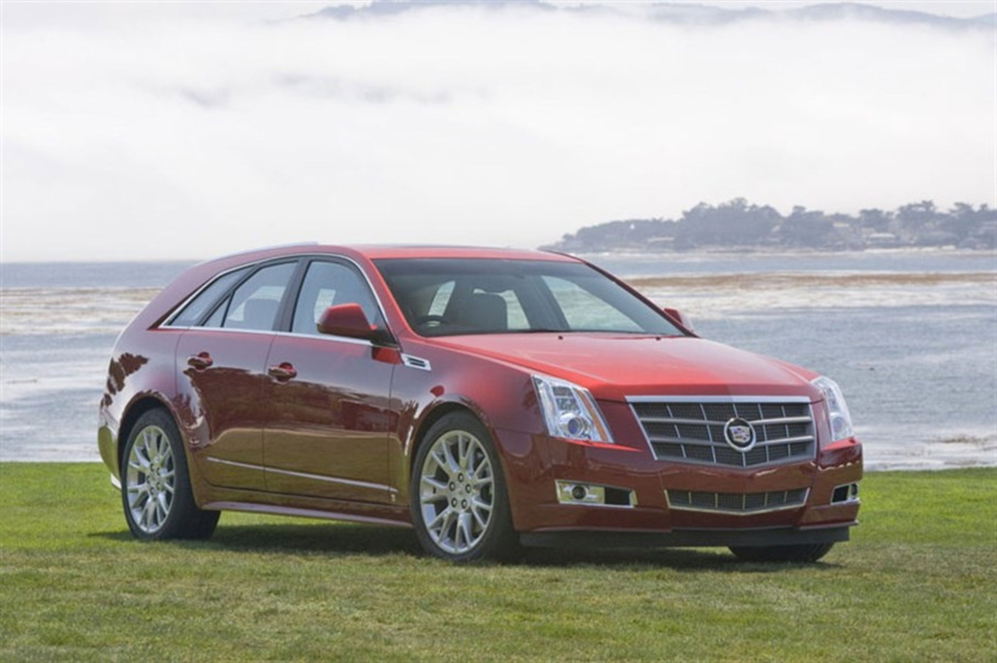 Cadillac Station Wagon 2010