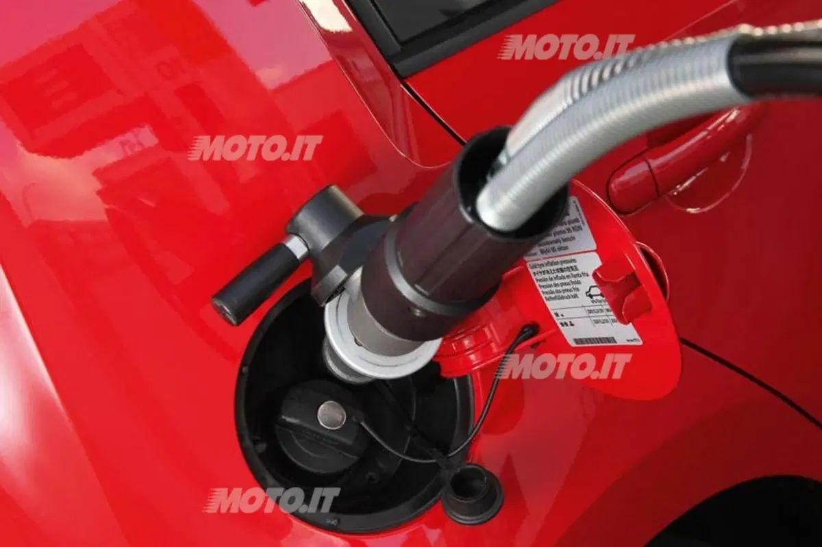 Volkswagen eco up! (13)