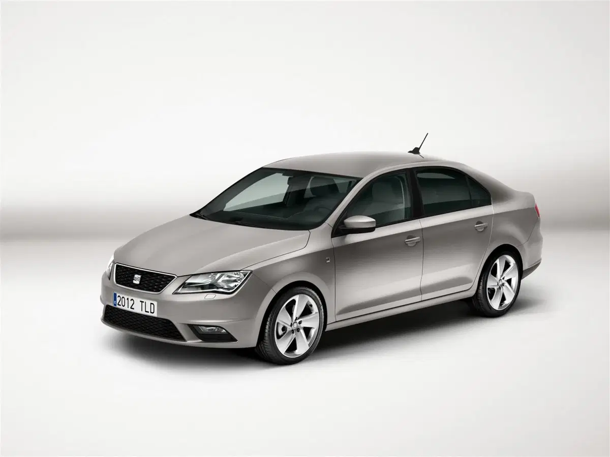 Nuova Seat Toledo: listino prezzi (10)