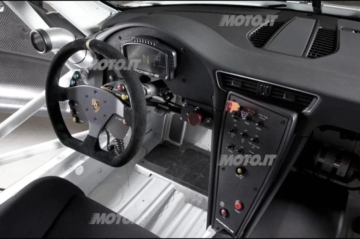 Nuova Porsche 911 GT3 Cup (7)