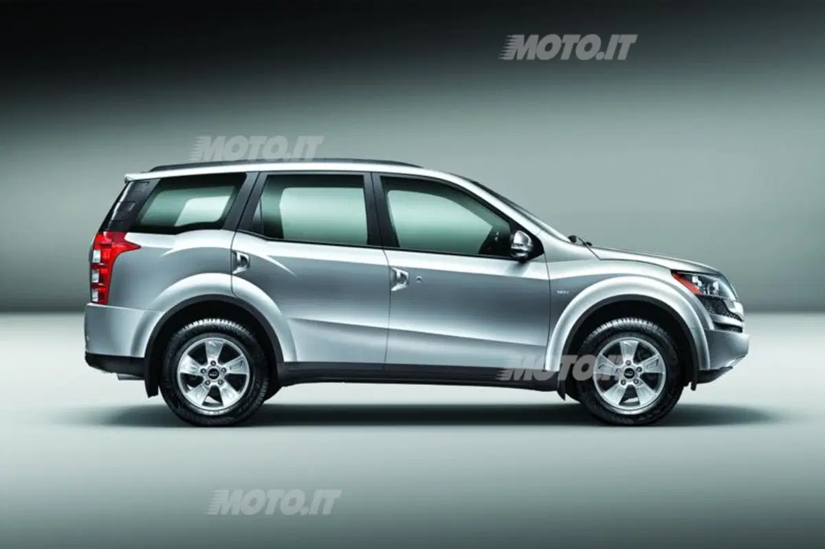 Mahindra XUV 500: ora con turbodiesel da 140 CV Euro 5 (9)