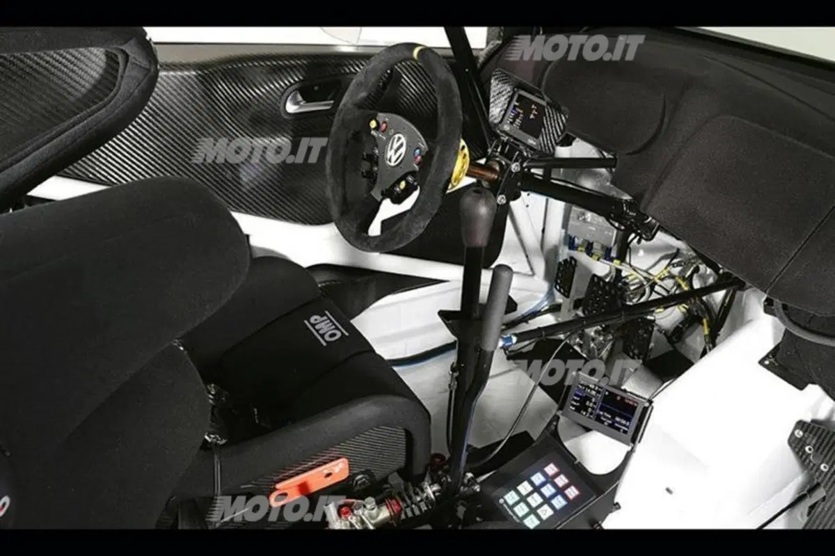 Volkswagen Polo R WRC: ecco la versione definitiva (8)