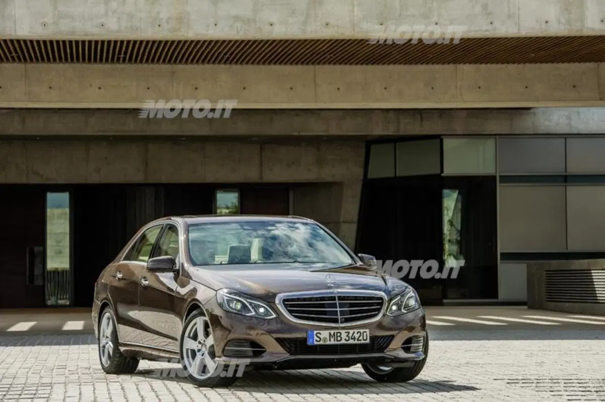 Mercedes-Benz Classe E restyling (4)