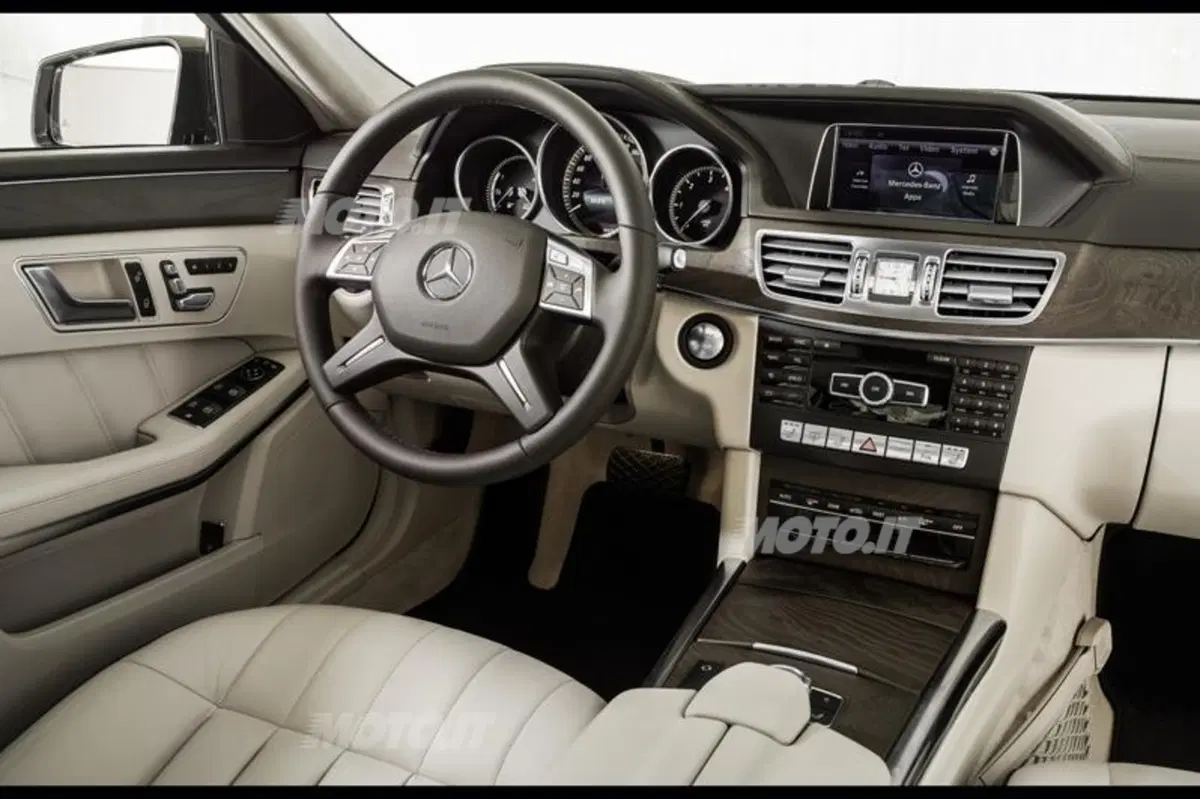 Mercedes-Benz Classe E restyling (43)