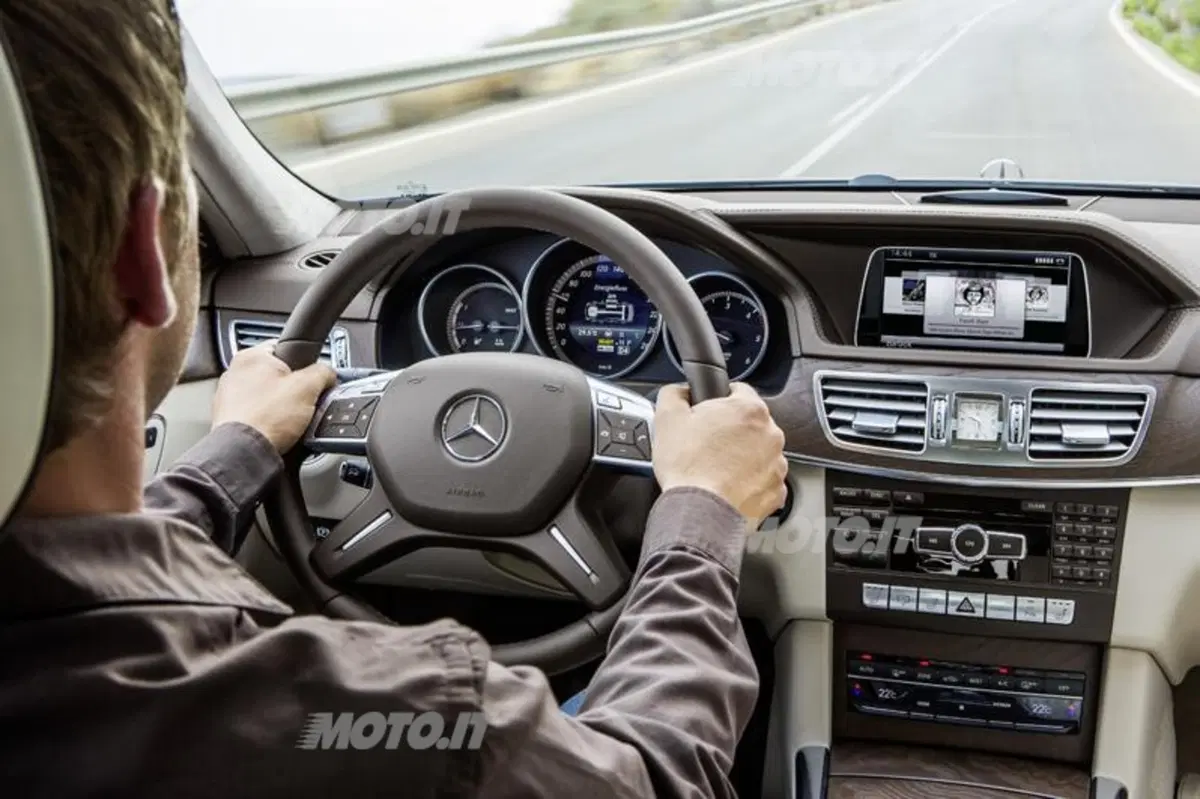 Mercedes-Benz Classe E restyling (49)