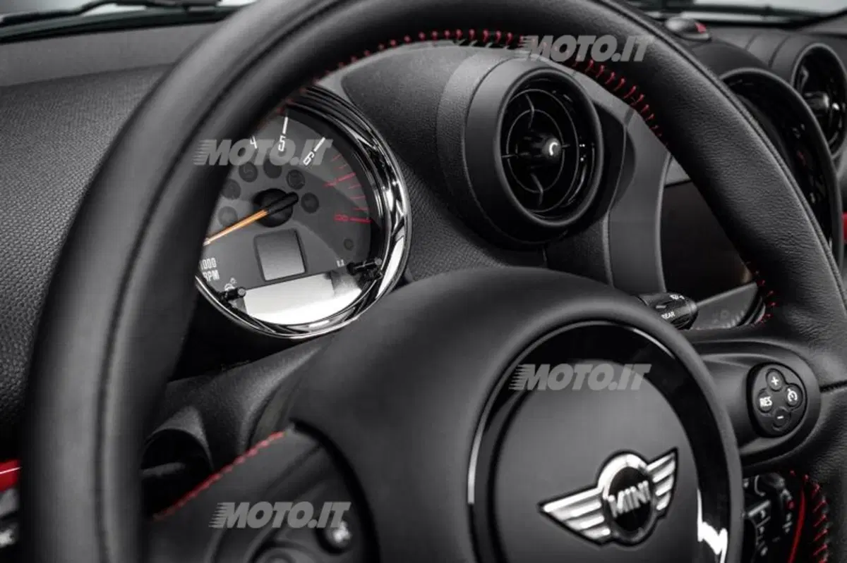 Mini John Cooper Works Paceman (8)
