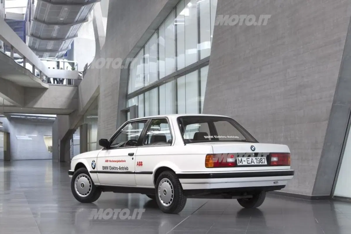 BMW: la i3 celebrerà 40 anni di tecnologia elettrica dell'Elica (24)