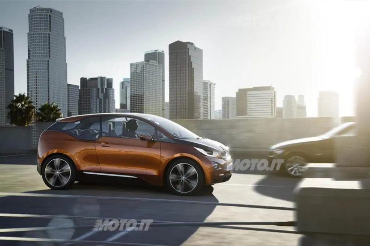 BMW: la i3 celebrerà 40 anni di tecnologia elettrica dell'Elica (34)