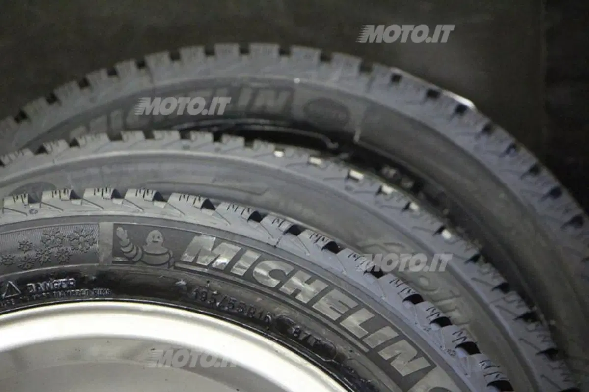 Gomme invernali: Michelin Alpin A4 sulla nostra Peugeot 208 (8)