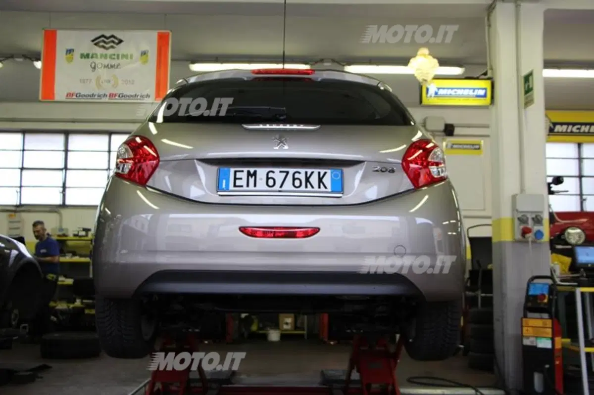 Gomme invernali: Michelin Alpin A4 sulla nostra Peugeot 208 (25)