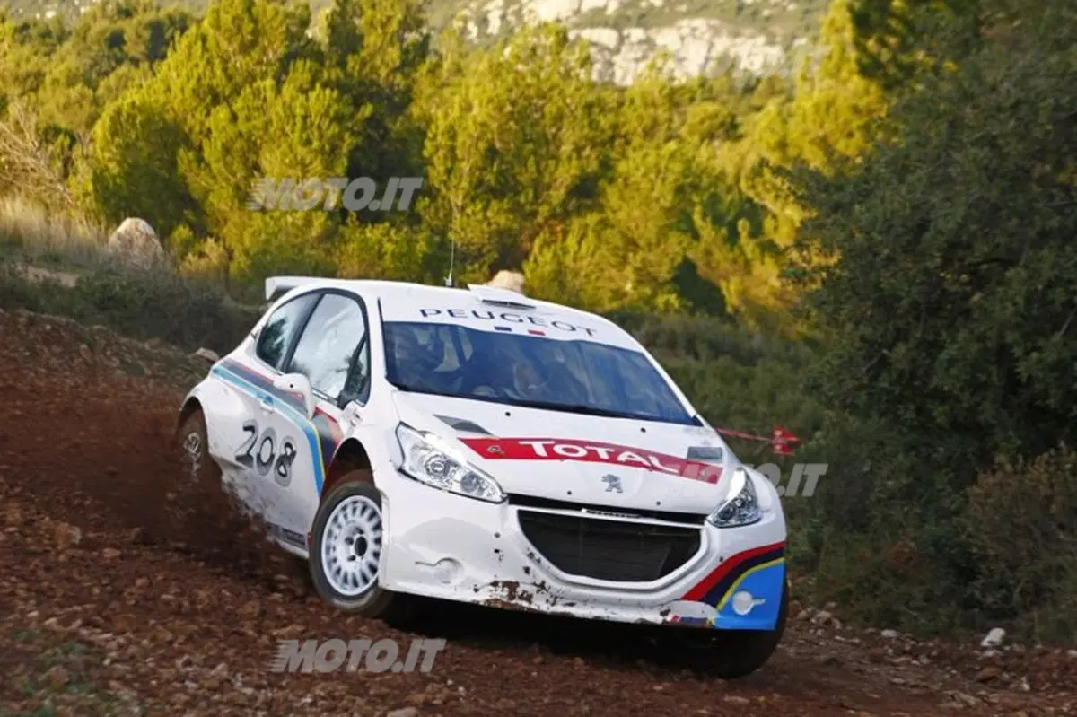 Peugeot 208 Type R5: si mostra in video con Ari Vatanen