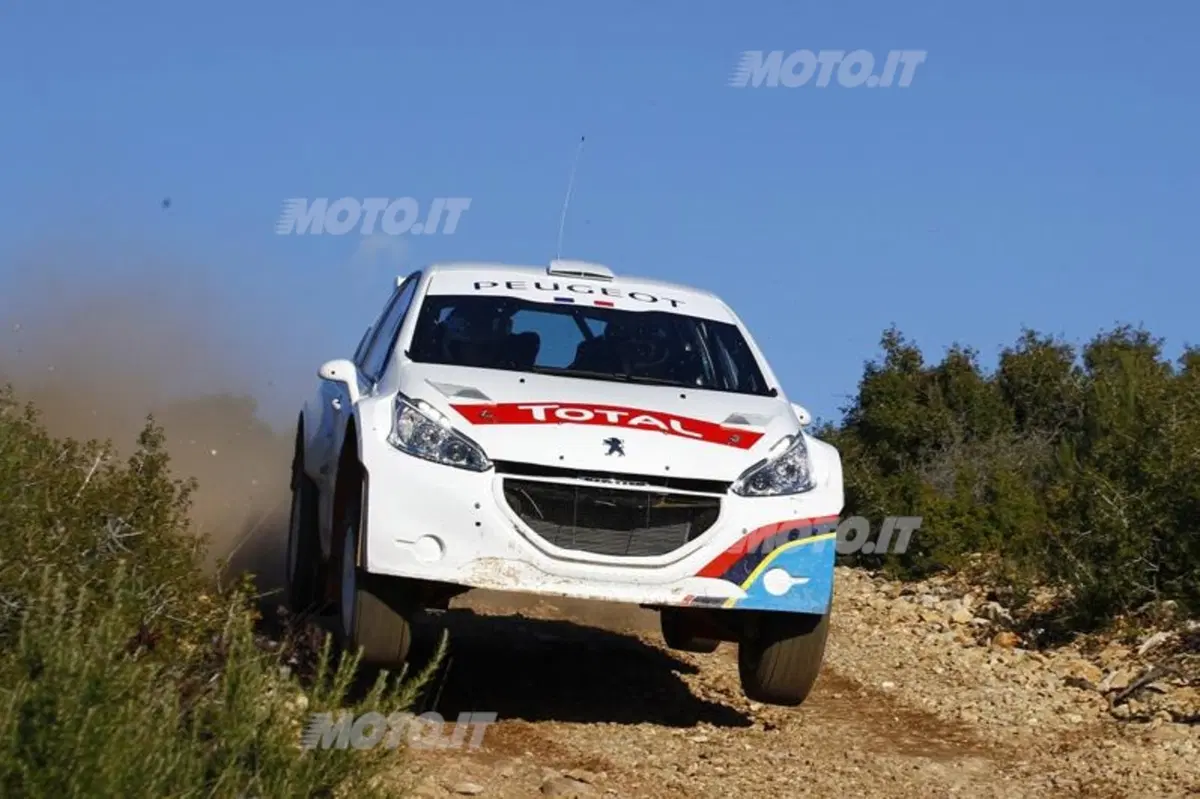 Peugeot 208 Type R5: si mostra in video con Ari Vatanen (2)