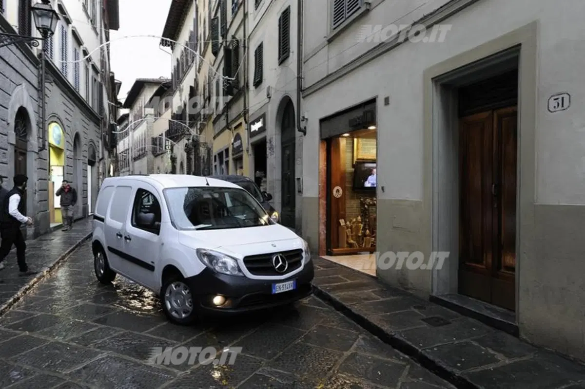 Nuovo Mercedes-Benz Citan: listino prezzi (10)