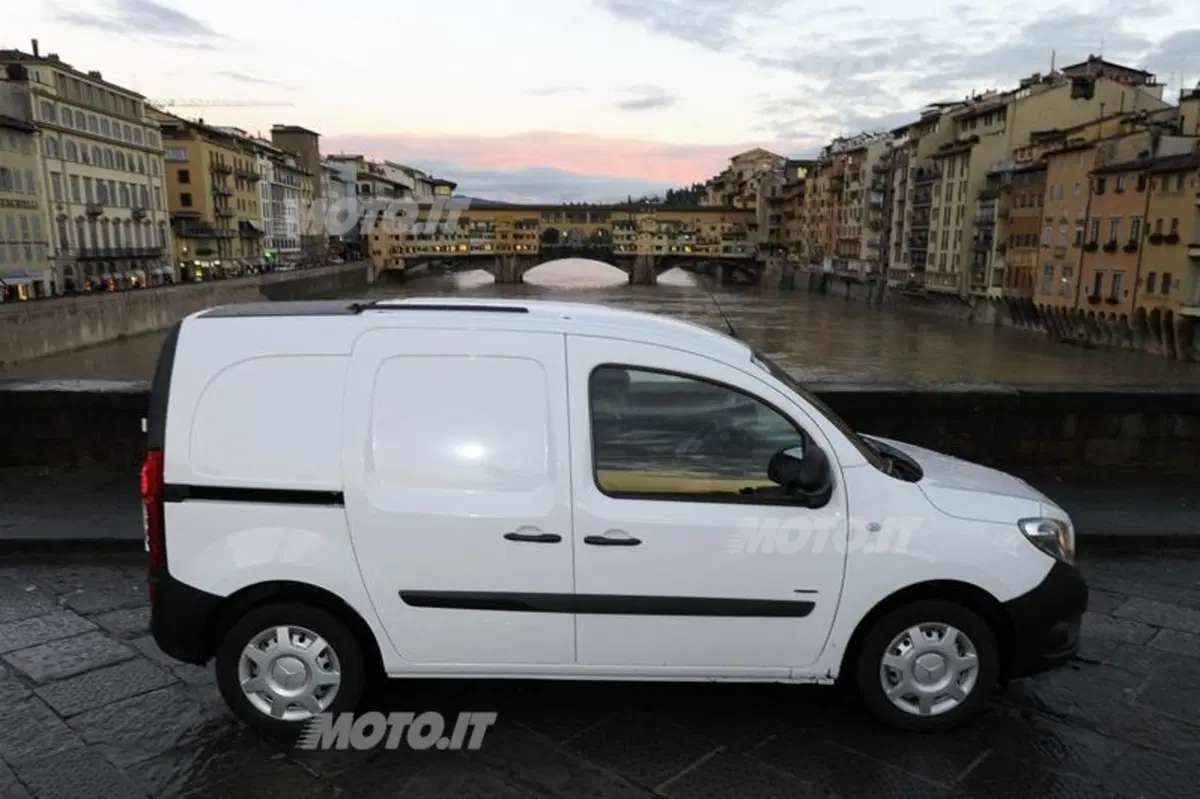 Nuovo Mercedes-Benz Citan: listino prezzi (18)