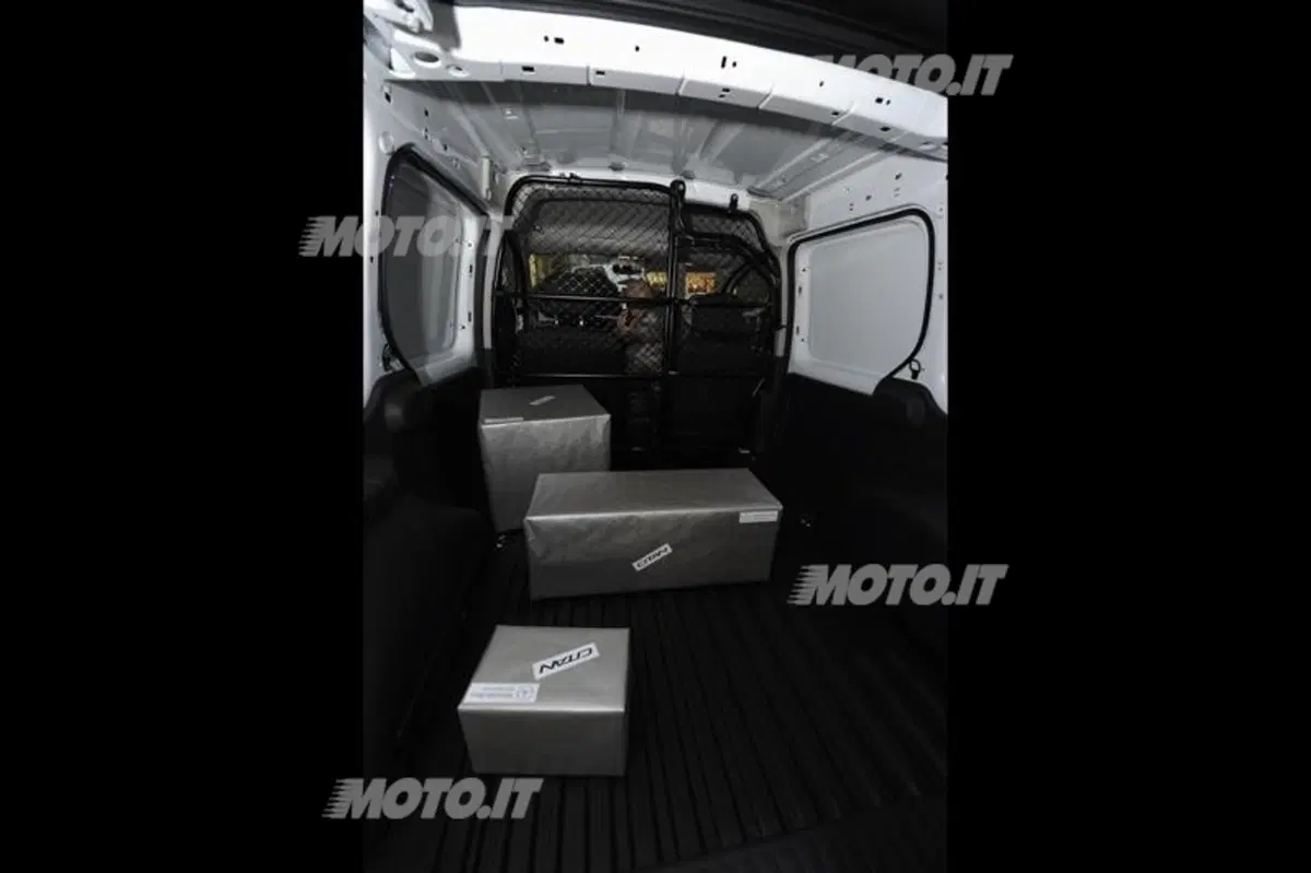 Nuovo Mercedes-Benz Citan: listino prezzi (32)