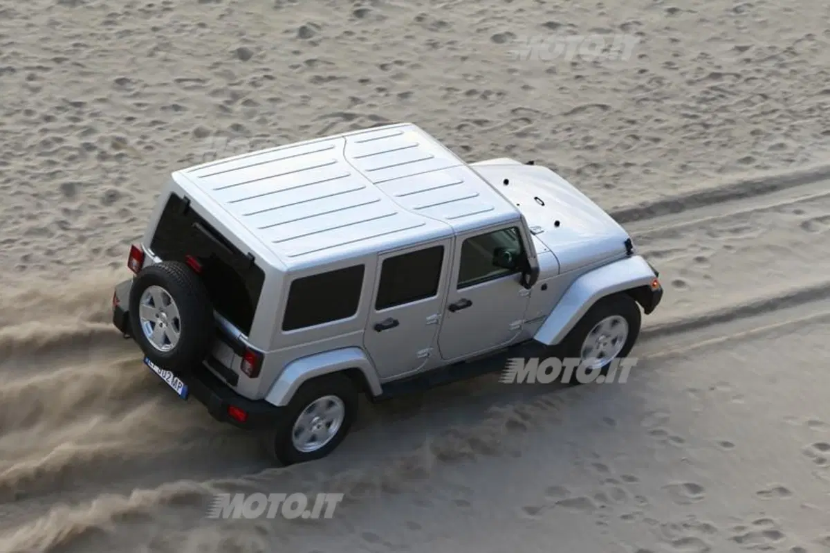 Jeep Wrangler Unlimited M.Y. 2013: cosa c'è di nuovo e quanto costa (9)