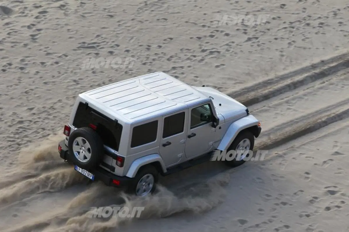 Jeep Wrangler Unlimited M.Y. 2013: cosa c'è di nuovo e quanto costa (11)