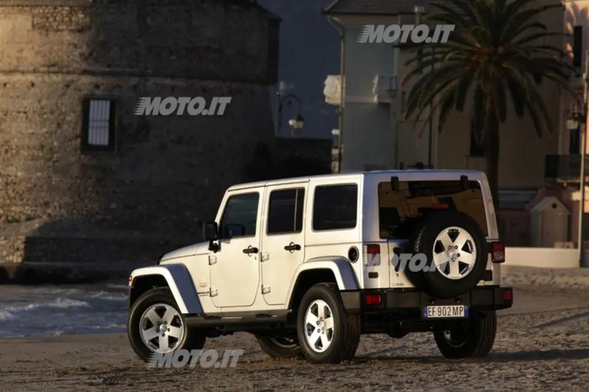 Jeep Wrangler Unlimited M.Y. 2013: cosa c'è di nuovo e quanto costa (32)