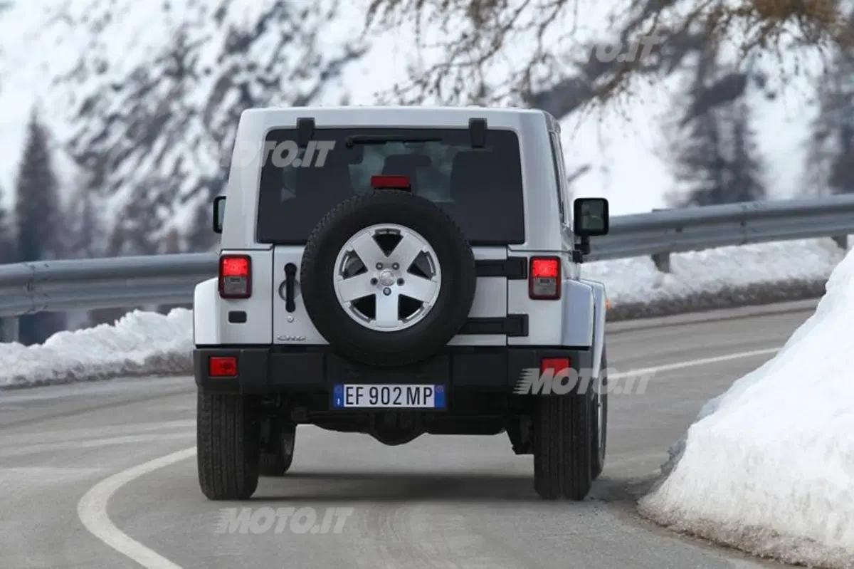 Jeep Wrangler Unlimited M.Y. 2013: cosa c'è di nuovo e quanto costa (39)