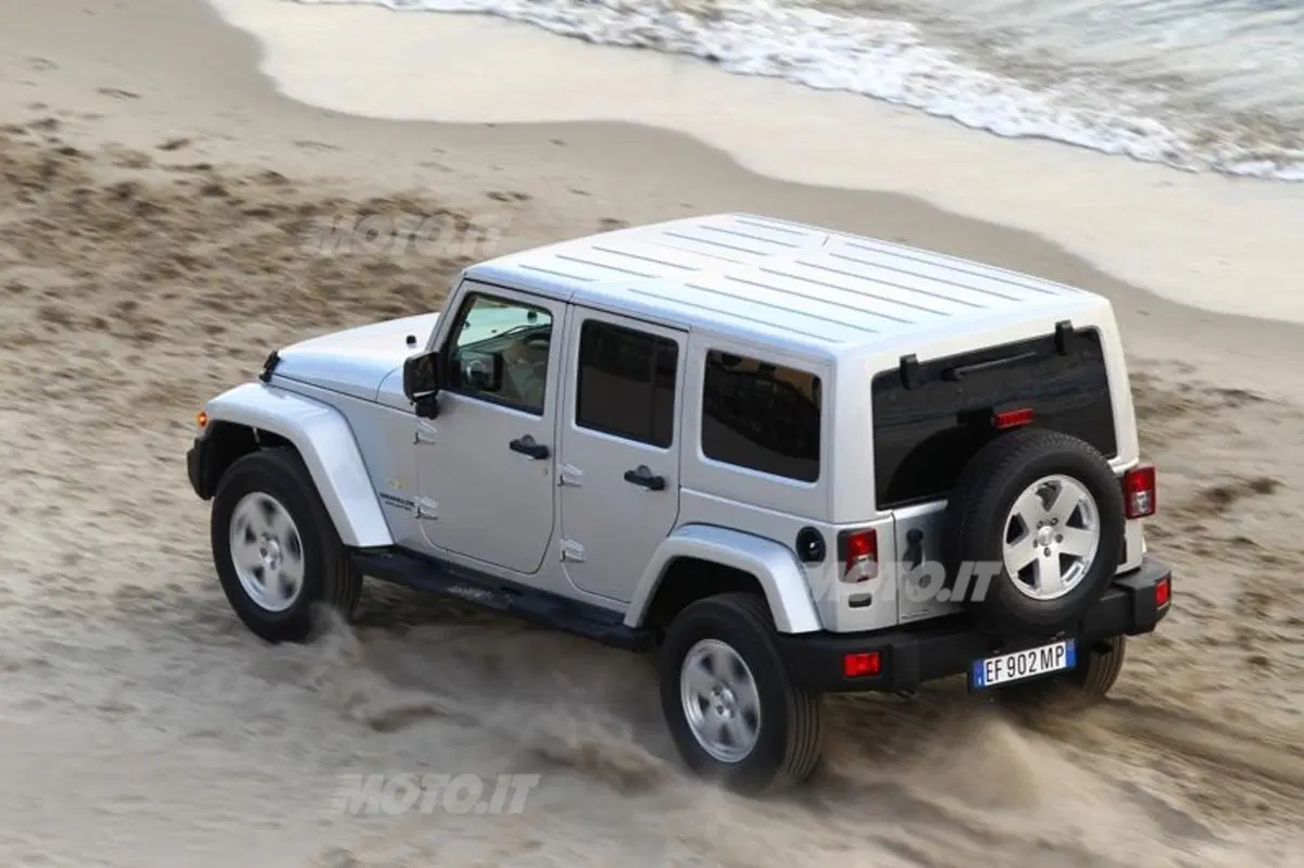 Jeep Wrangler Unlimited M.Y. 2013: cosa c'è di nuovo e quanto costa (40)