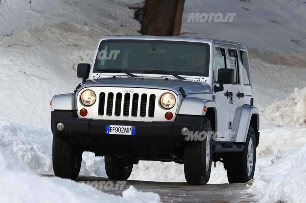 Jeep Wrangler Unlimited M.Y. 2013: cosa c'è di nuovo e quanto costa (43)