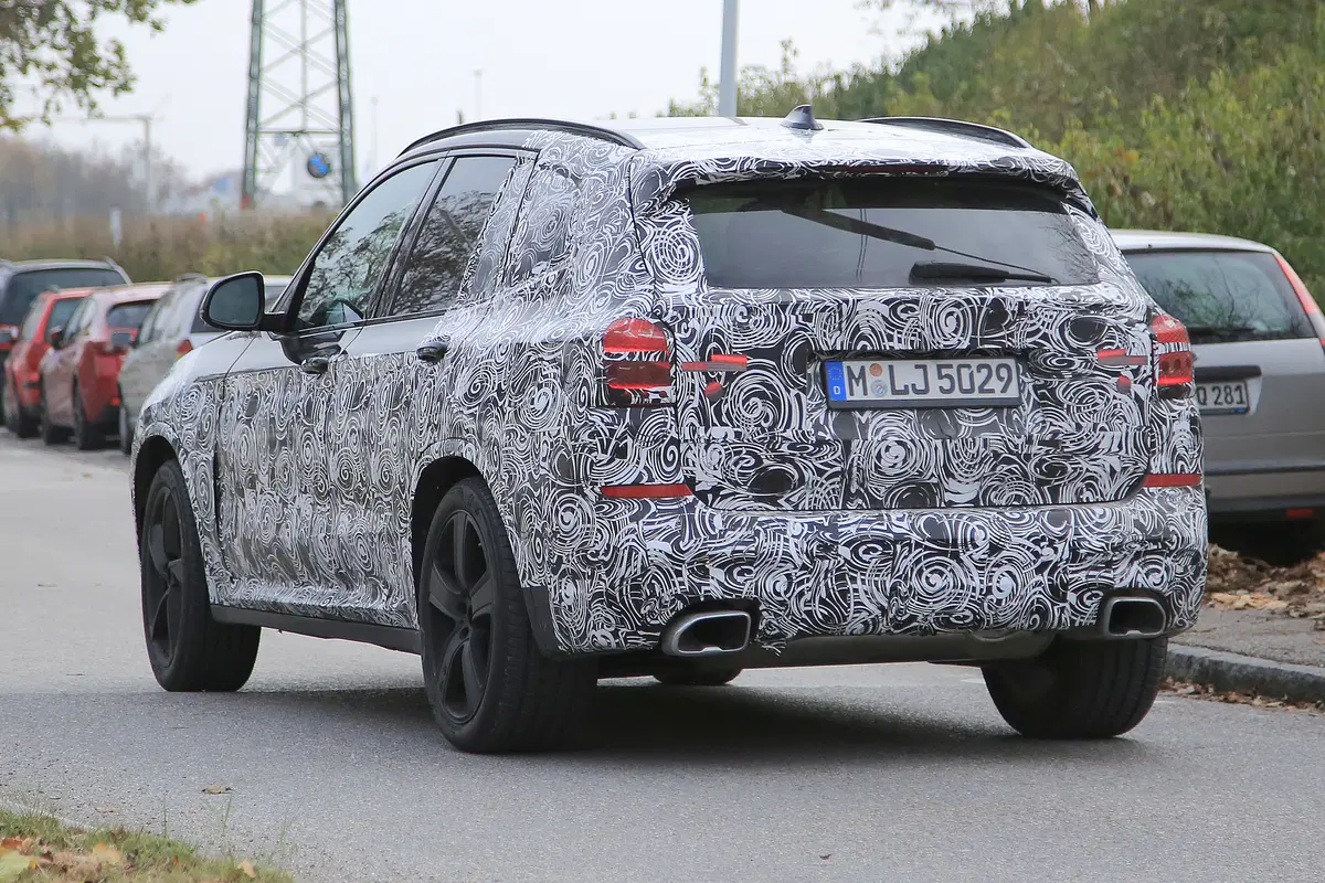 Nuova BMW X3: nuove foto dei prototipi in test (3)