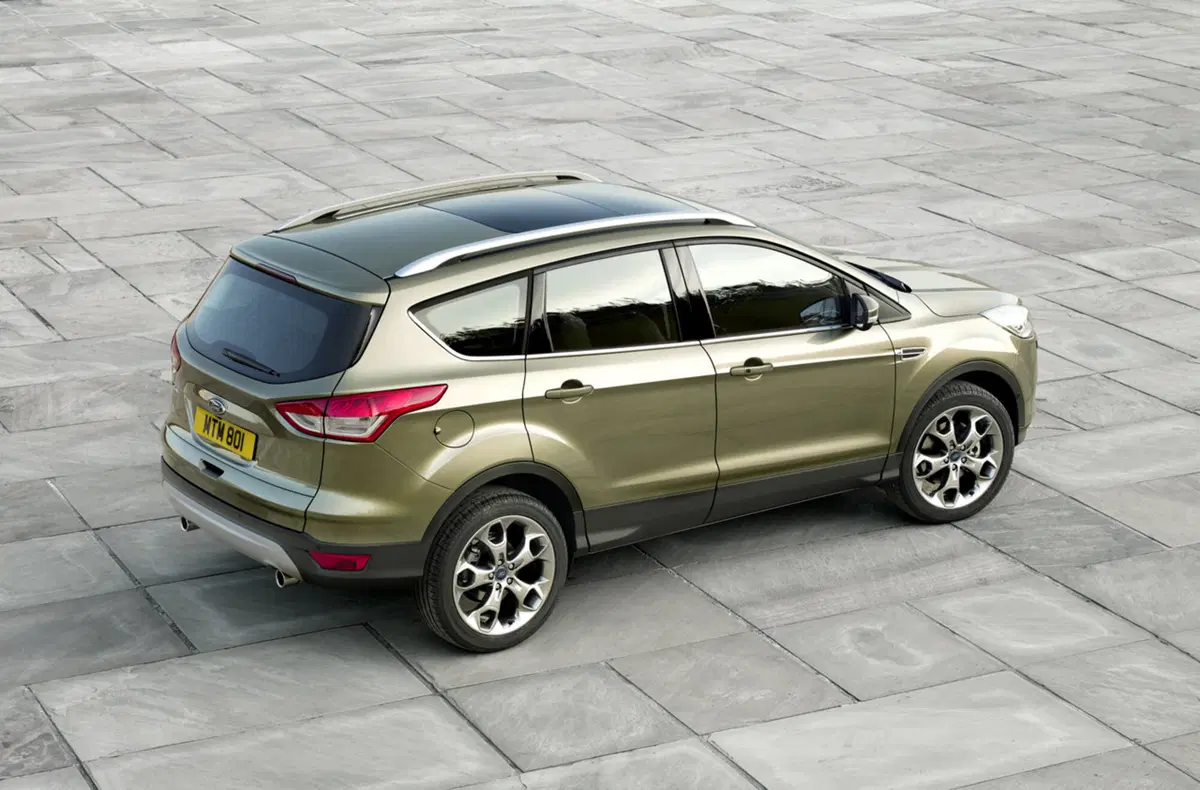 Nuova Ford Kuga: listino prezzi (10)