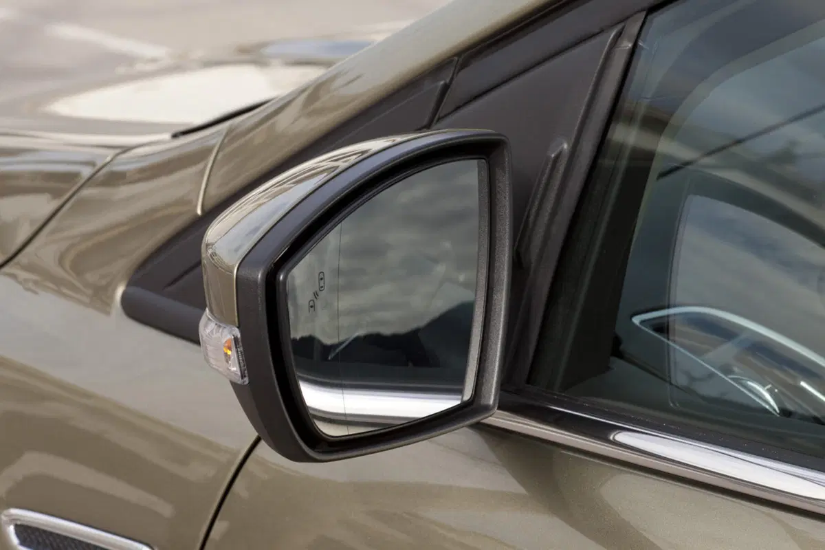 Nuova Ford Kuga: listino prezzi (12)