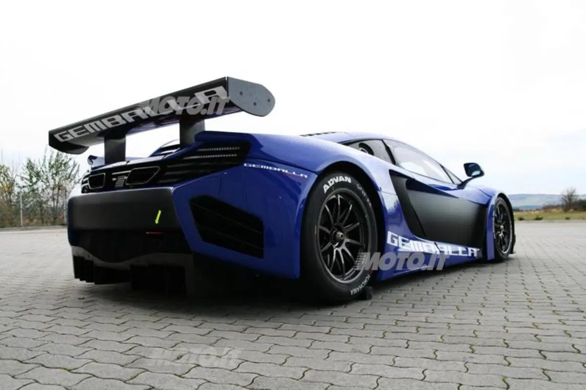 McLaren MP4-12C GT3: in vendita due vetture da gara firmate Gemballa (7)