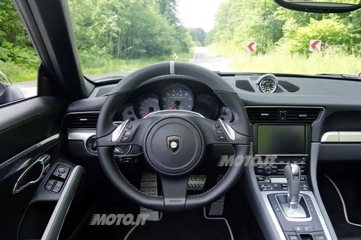 Gemballa Cabrio GT: un kit per la Porsche 911 Cabrio (10)