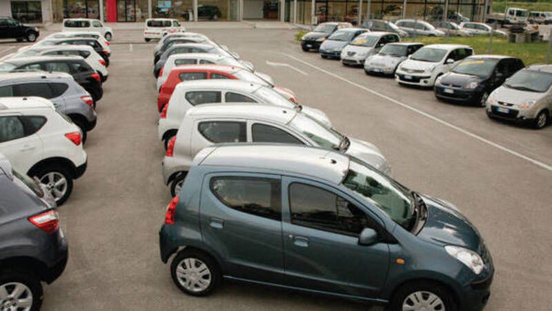 Mercato auto 2012: chiude con un -19,9% rispetto al 2011