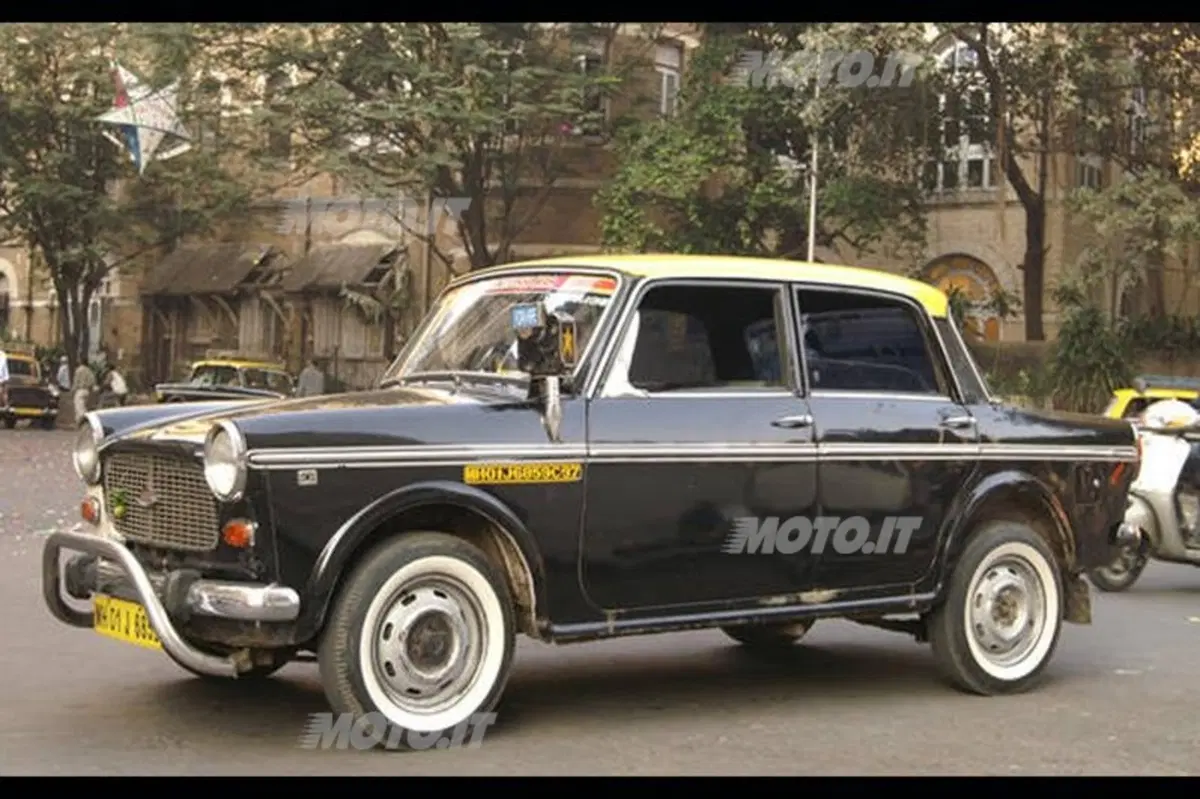 India: addio ai mitici taxi Padmini basati sulla Fiat 1100 D? (3)