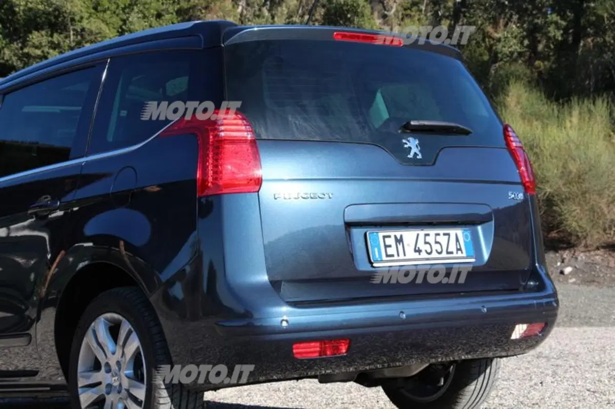 Peugeot 5008 (21)