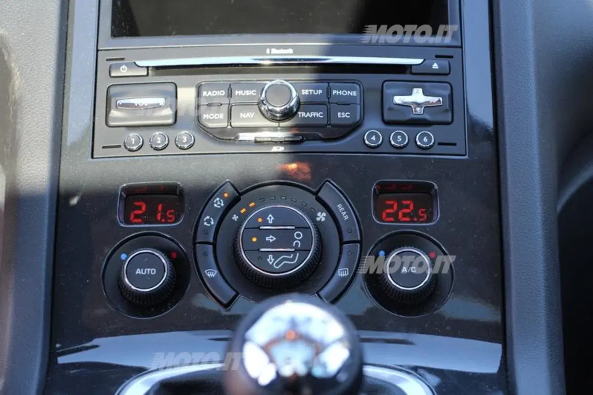 Peugeot 5008 (29)