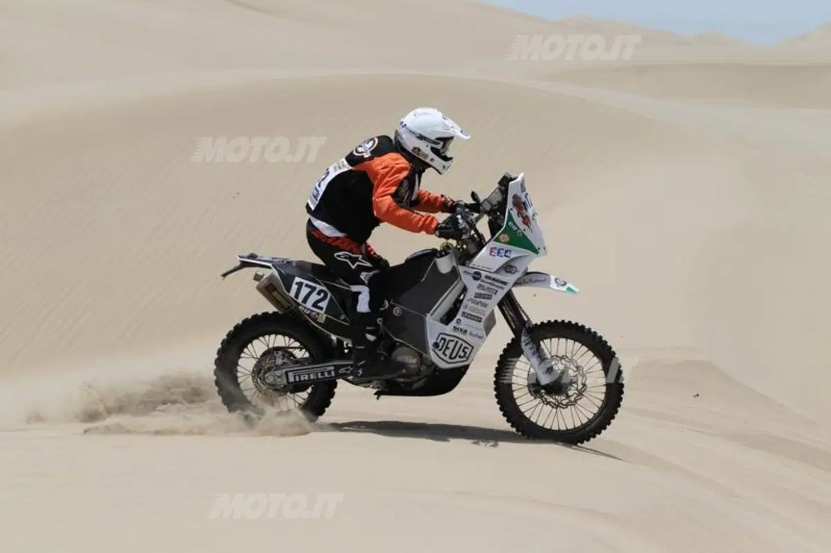 Dakar 2013, Tappa 4. Vincono Barreda (Husqvarna) e Al-Attiya (Red Bull Buggy) (23)