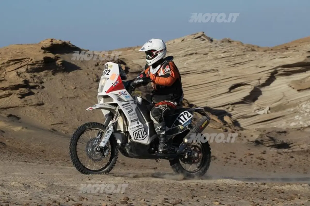 Dakar 2013, Tappa 4. Vincono Barreda (Husqvarna) e Al-Attiya (Red Bull Buggy) (26)