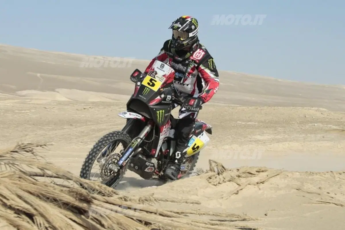 Dakar 2013, Tappa 4. Vincono Barreda (Husqvarna) e Al-Attiya (Red Bull Buggy) (39)