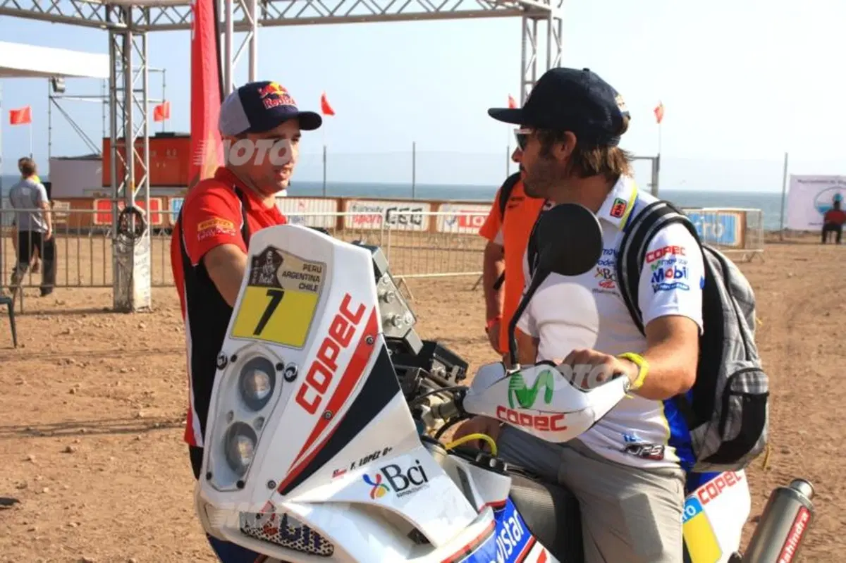 Dakar 2013, Tappa 4. Vincono Barreda (Husqvarna) e Al-Attiya (Red Bull Buggy) (58)