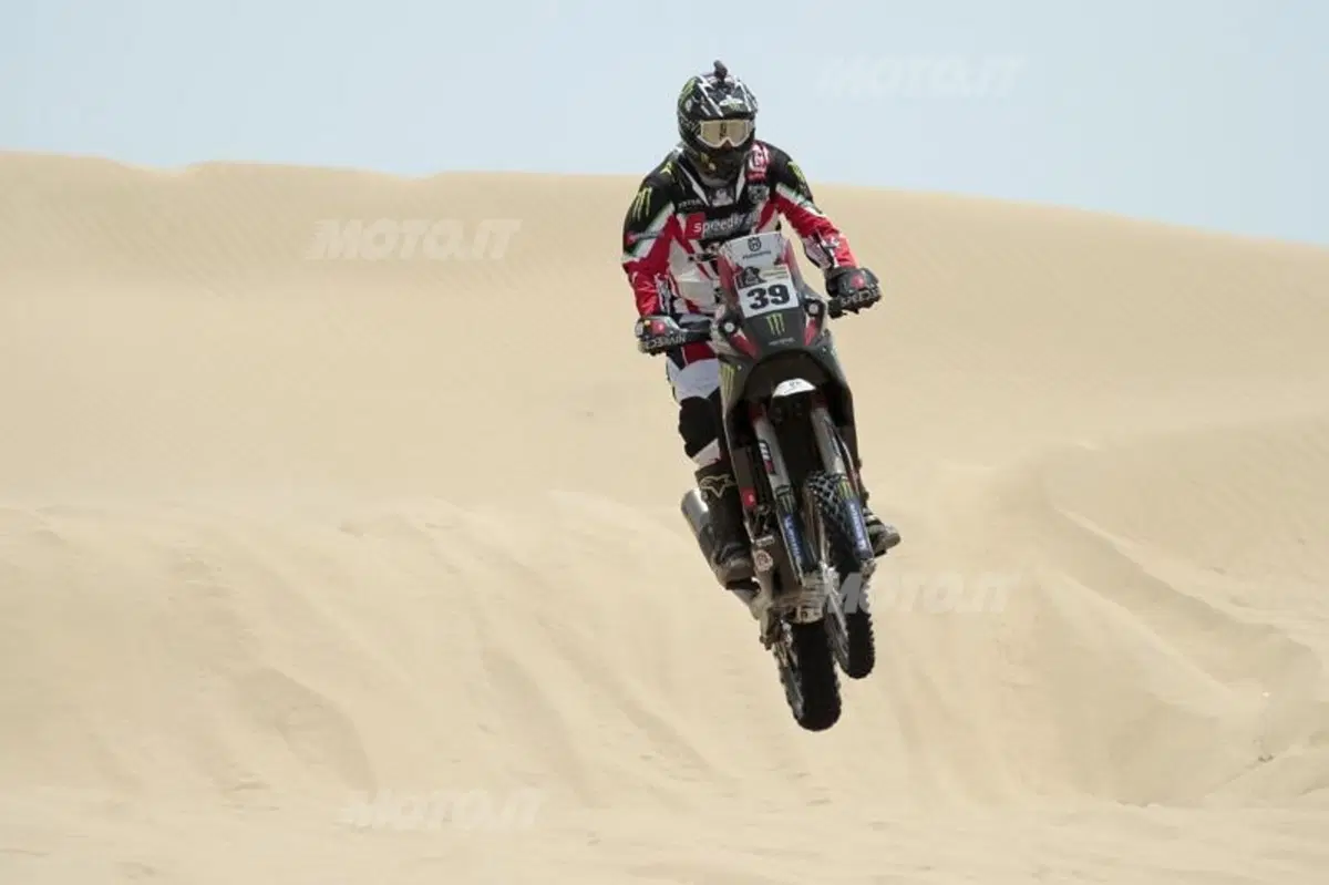 Dakar 2013, Tappa 4. Vincono Barreda (Husqvarna) e Al-Attiya (Red Bull Buggy) (68)