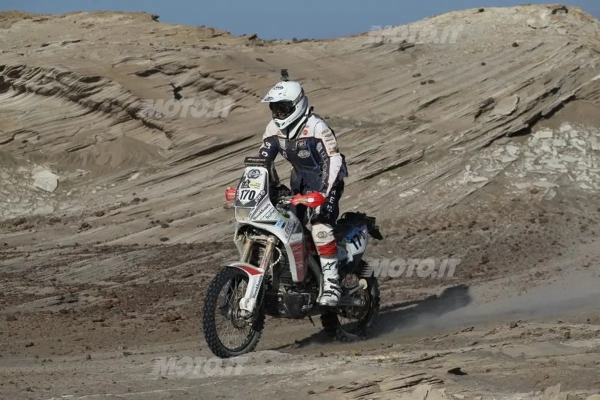 Dakar 2013, Tappa 4. Vincono Barreda (Husqvarna) e Al-Attiya (Red Bull Buggy) (89)