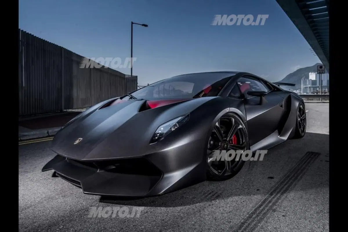 Lamborghini Sesto Elemento: quasi 2 milioni di euro per la sportiva italiana (3)