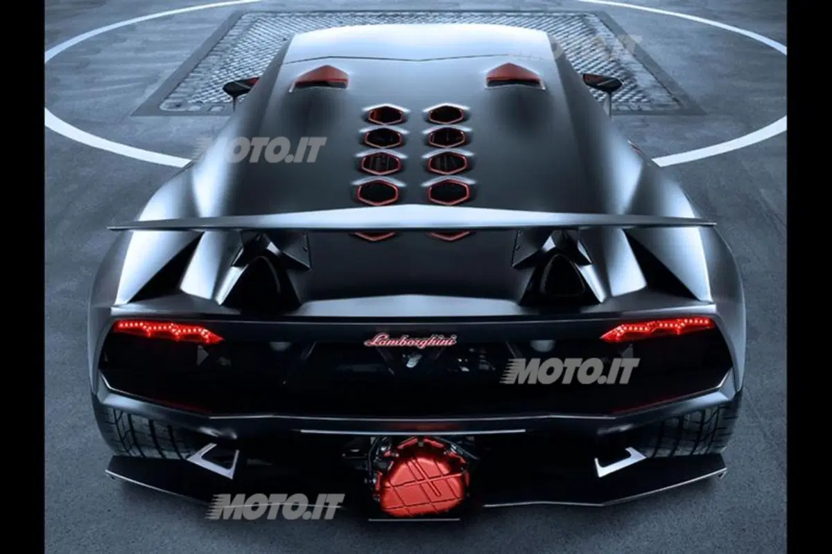 Lamborghini Sesto Elemento: quasi 2 milioni di euro per la sportiva italiana (4)