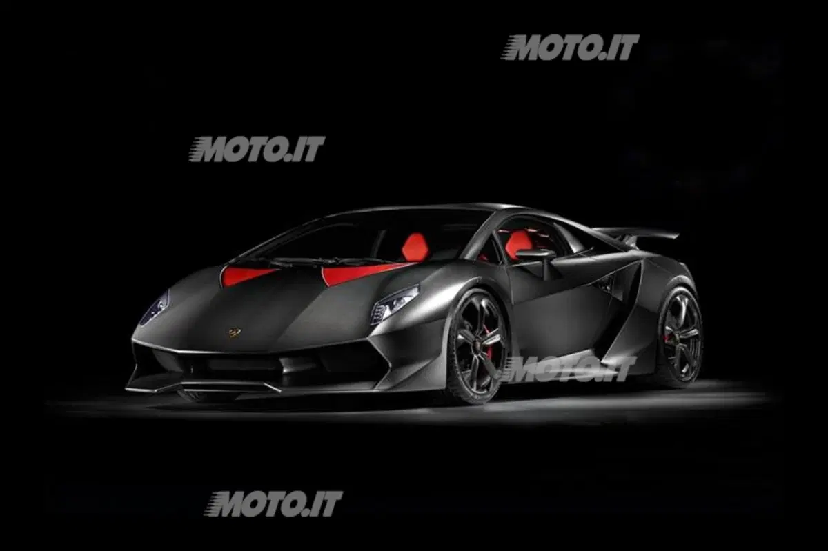 Lamborghini Sesto Elemento: quasi 2 milioni di euro per la sportiva italiana (8)